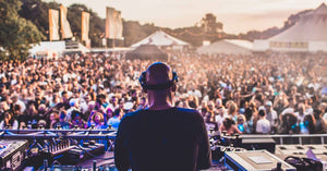 Dennis Ferrer in the zone ☄️