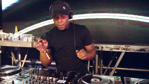 EZ tearing up the Backto95 stage 2019 🔥🔥